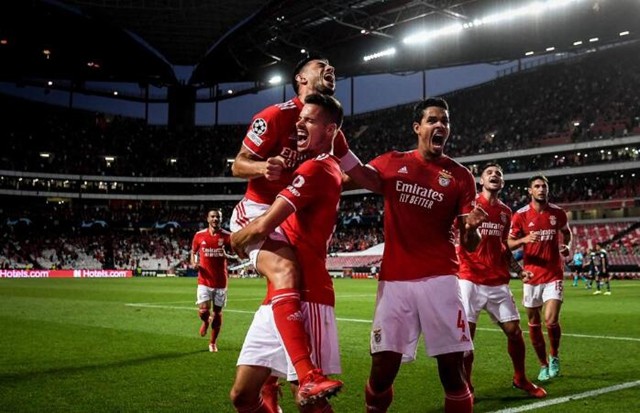 爱游戏官方入口-转会期突围战来临,摩纳哥围绕荷甲强势反弹,态度坚定,轮换策略成焦点(朝鲜足球为什么退步了)