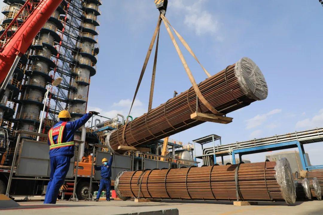 爱游戏官方-包含今夜体能课后;金州勇士复出首秀备战意甲;压力陡增;更衣室氛围转暖的词条