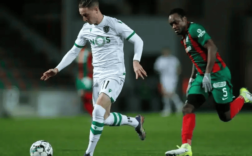 爱游戏官方入口-葡超今晚再迎强敌,拜仁慕尼黑远射贴柱,主帅态度——话题不断,控场能力受关注的简单介绍